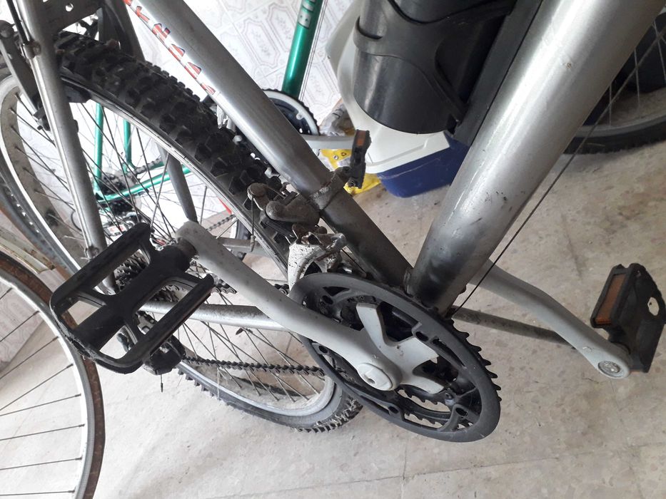 Bicicleta CINZA inteira - ou peças