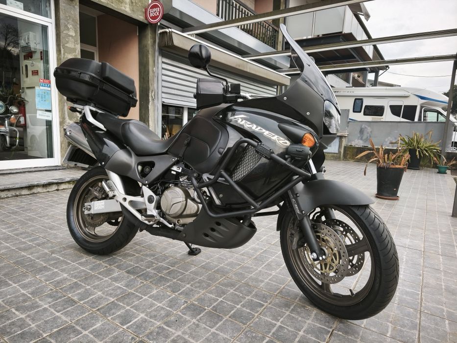 Honda Varadero xL 1000
Em excelente estado