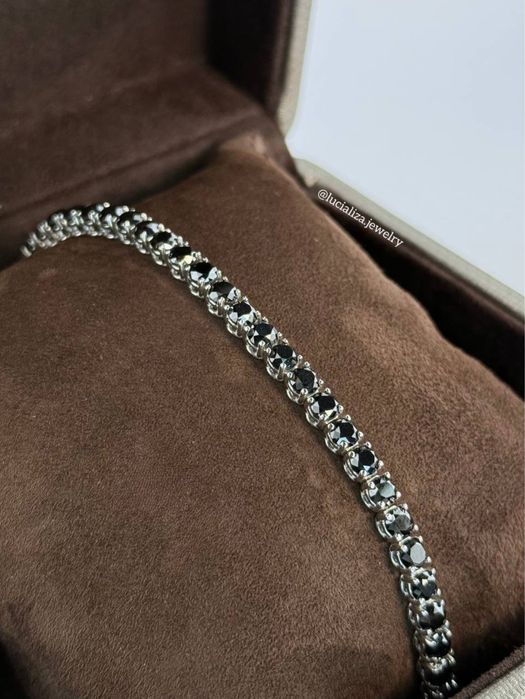 Тенісний браслет з діамантами 15.33ct  Біле золото