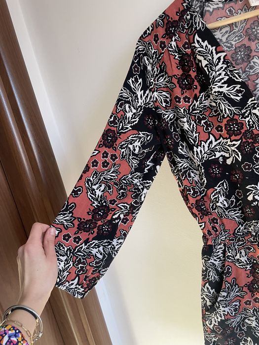 H&M wzorzysty kombinezon z kieszeniami