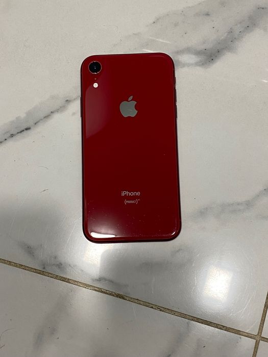 Продаю iPhone XR 128 gb