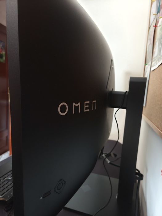 Monitor 31,5' Curvo OMEN 165hz