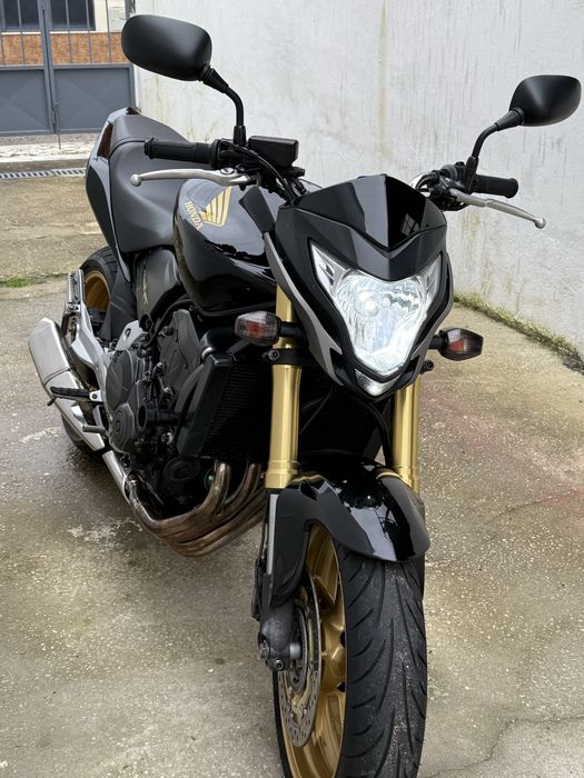 Hornet 2012 moto muito nova