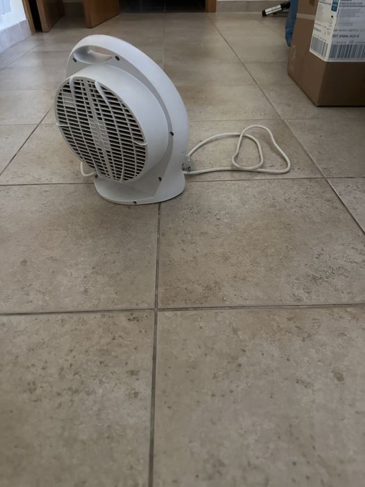 Aquecedor ventilador branco