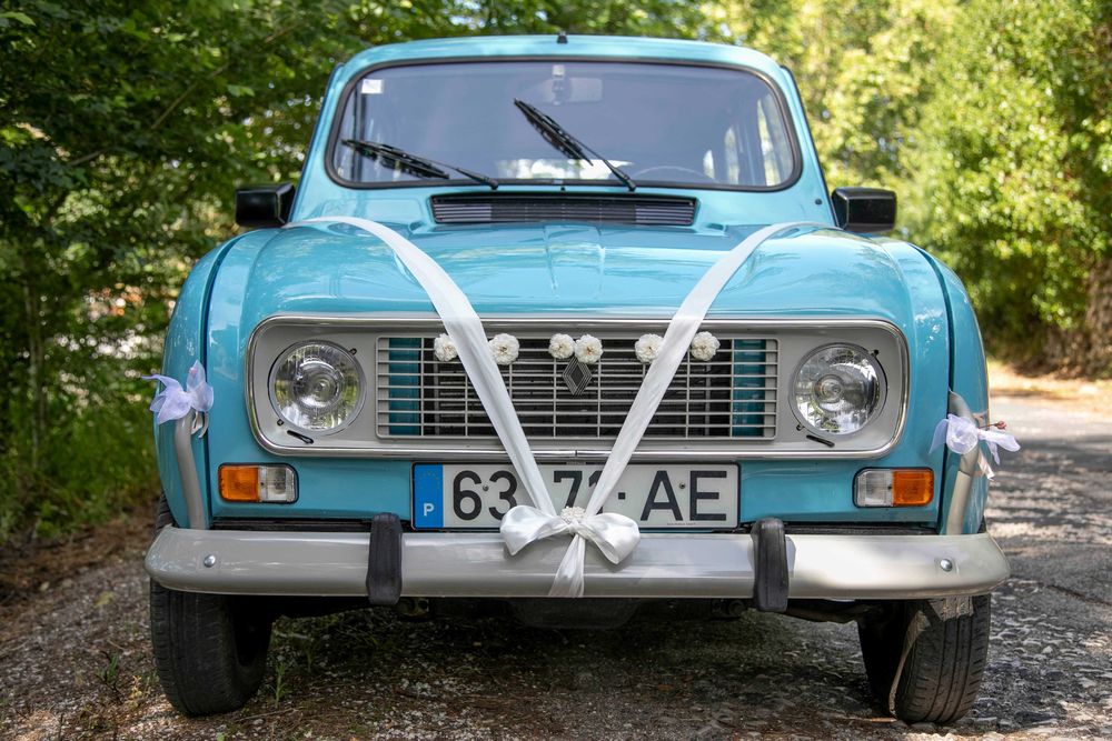 Carro clássico para casamentos / eventos / Renault 4L