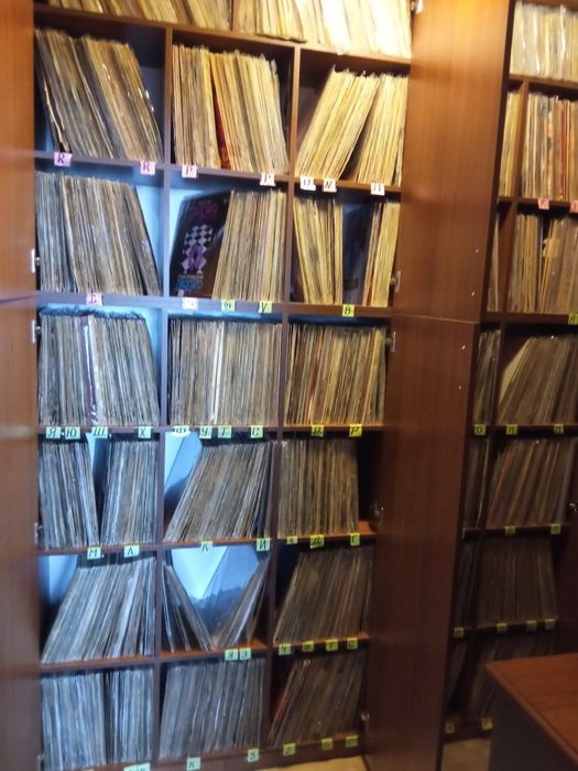 Пластинки виниловые платівки вінілові