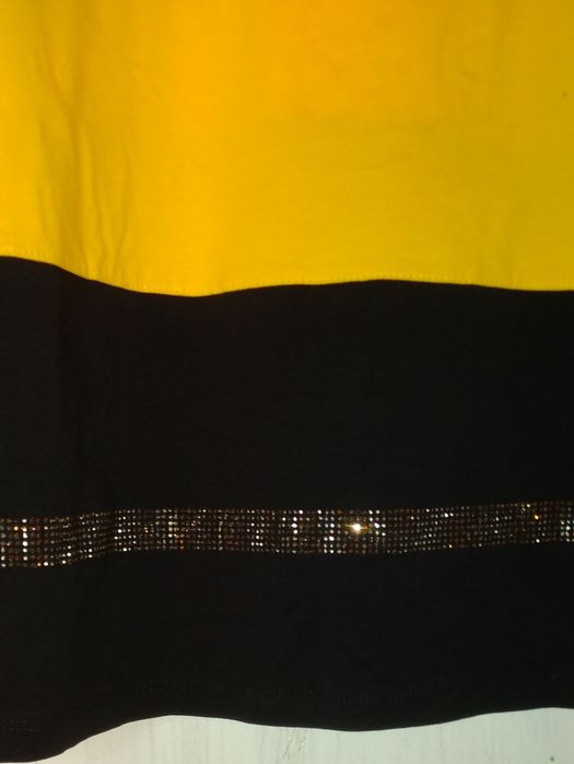 Жіноча сукня оверсайз.