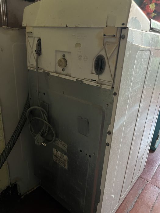 Пральна машинка Whirlpool awe 6415