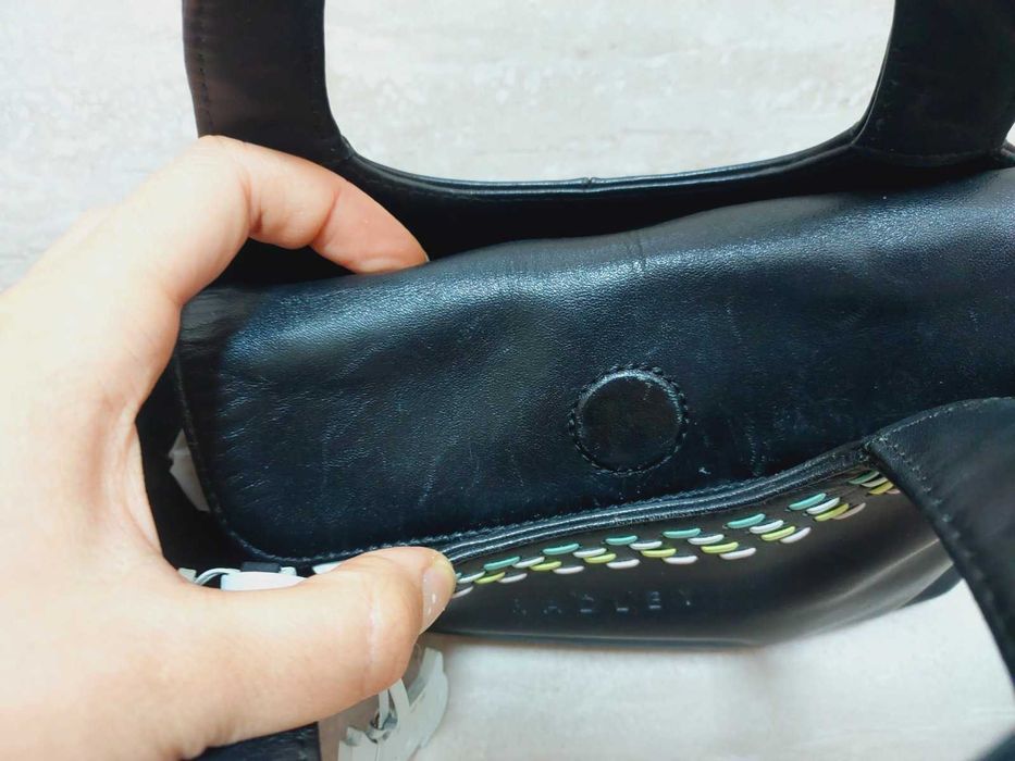 Radley компактна симпатична сумочка. натуральна шкіра.