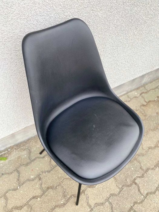 Krzesło KLARUP skóra ekologiczna czarny JYSK