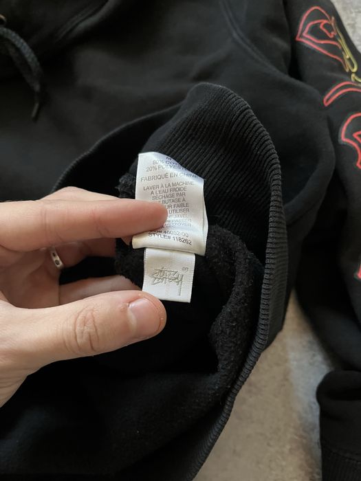 Рідкісне Чорне Худі від Stussy