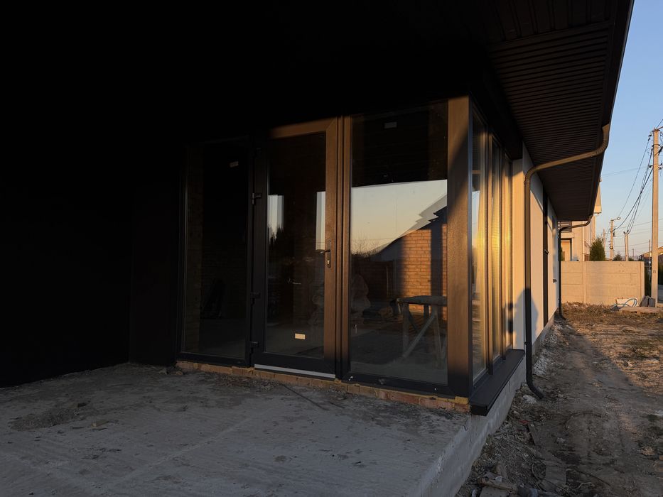 Продам Будинок з Комунікаціями!