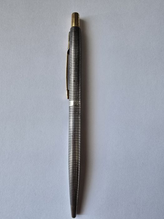 Esferografica  Parker prata