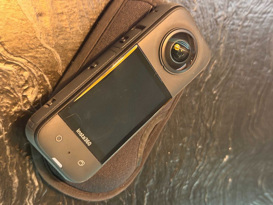 Insta 360 X3 + Battery + Stick