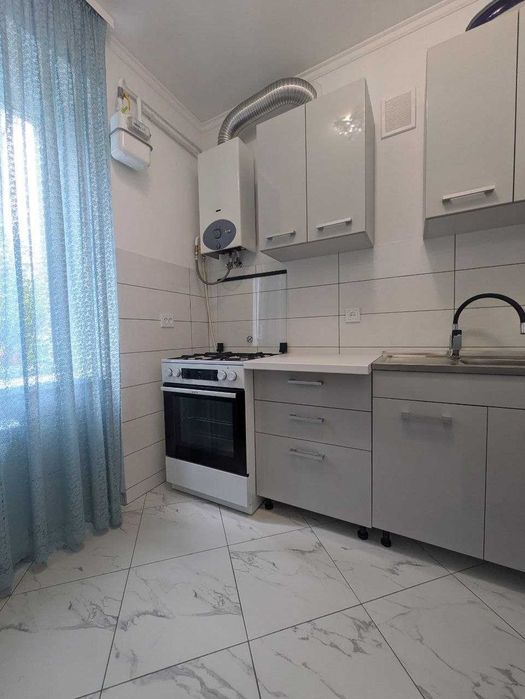 Продаж  укомплектованої 2 кім. кварири (можливий продаж за державними програмами).