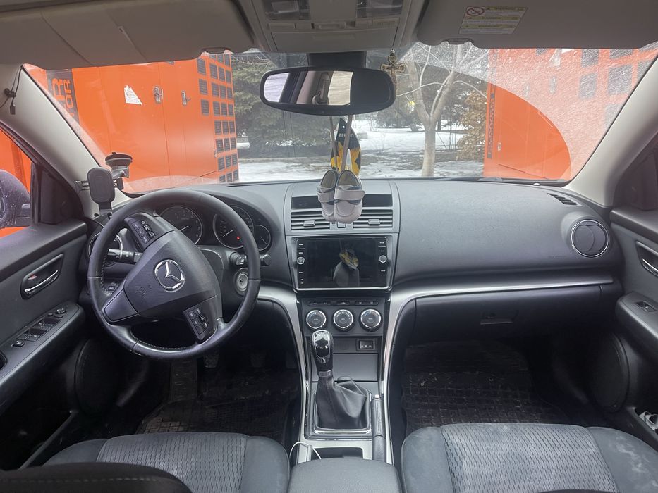 Власне авто Mazda 6gh 2010 рік виготовлення