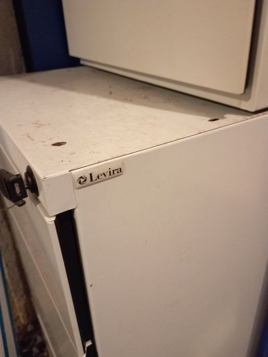 Desks with Drawer Units64739317534978121