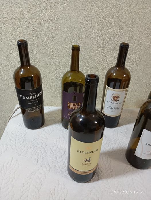 Garrafas de vinho(8) de 1500ml64730306179970121