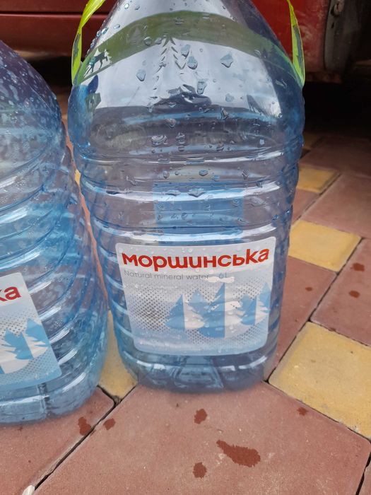 Бутылки пластиковые 6л