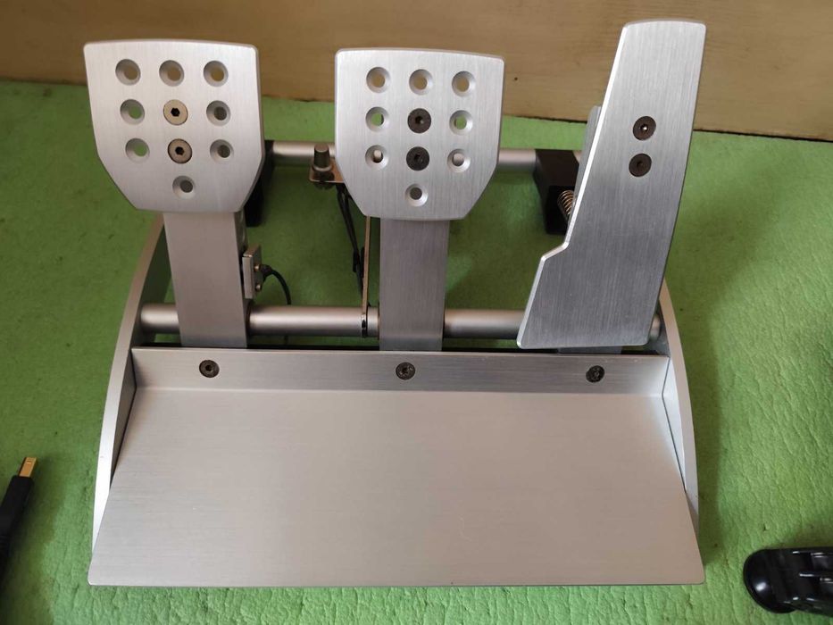 Кермо руль Fanatec CSL Elite + педалі Clubsport v.1 Load cell+GT PRO