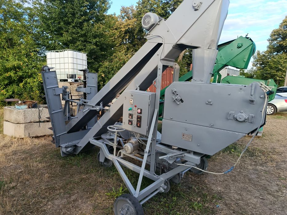 Продам зернопогрузчик Зм-60 А.Зерномет