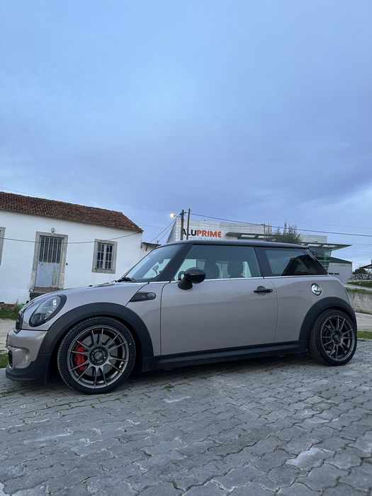 Mini Cooper D Baker Street