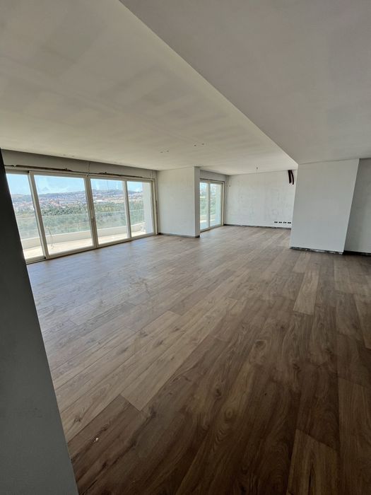 JK CARPINTARIA - Instalação de pavimento flutuante e vinílico