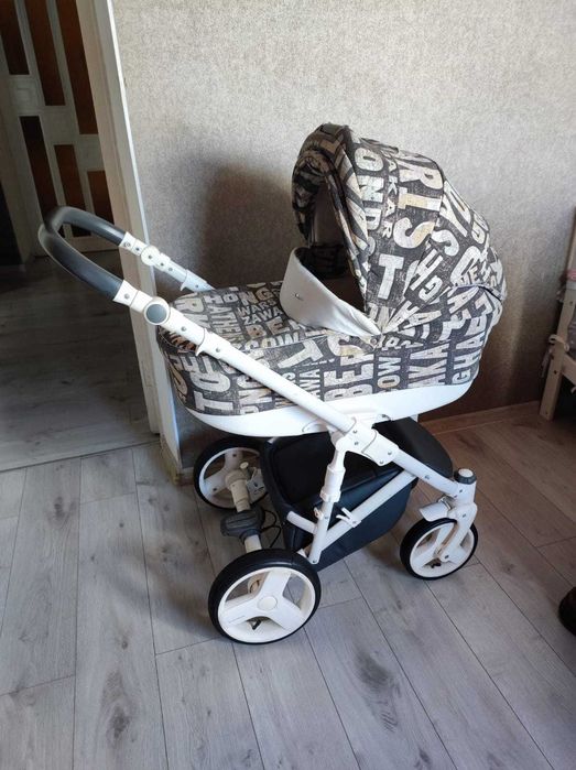 Коляска дитяча Bexa 2 в 1