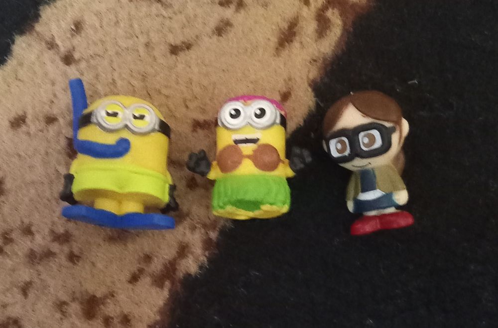 Фігурки міньони 3 штуки