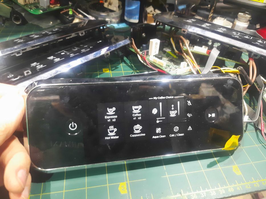 Ремонт плати кавомашини Saeco, Phillips.
