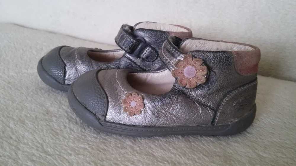 buty balerinki trzewiki clarks 13,5 cm rozmiar 21/22