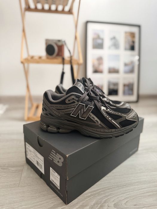 Кросівки New Balance 1906R