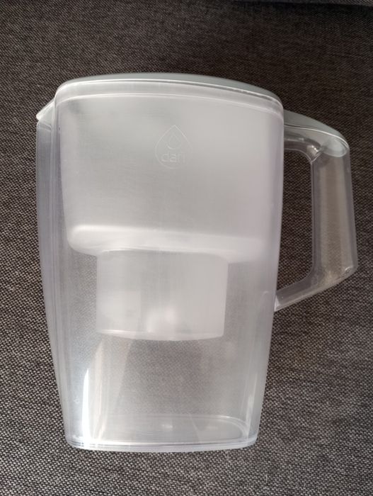 Dzbanek filtrujący wodę Dafi