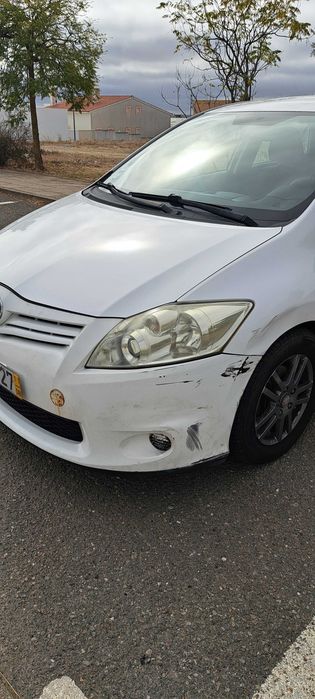 Toyota Auris 2011 1.4D