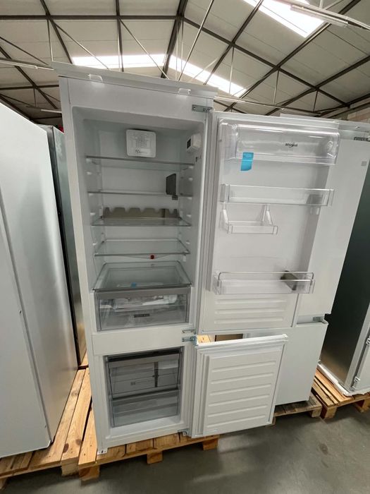 Lodówka do zabudowy Whirlpool ART6711SF2