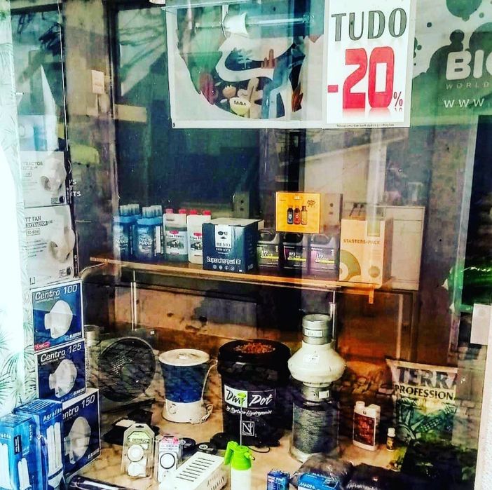 Material de cultivo a 50% de desconto grow shop