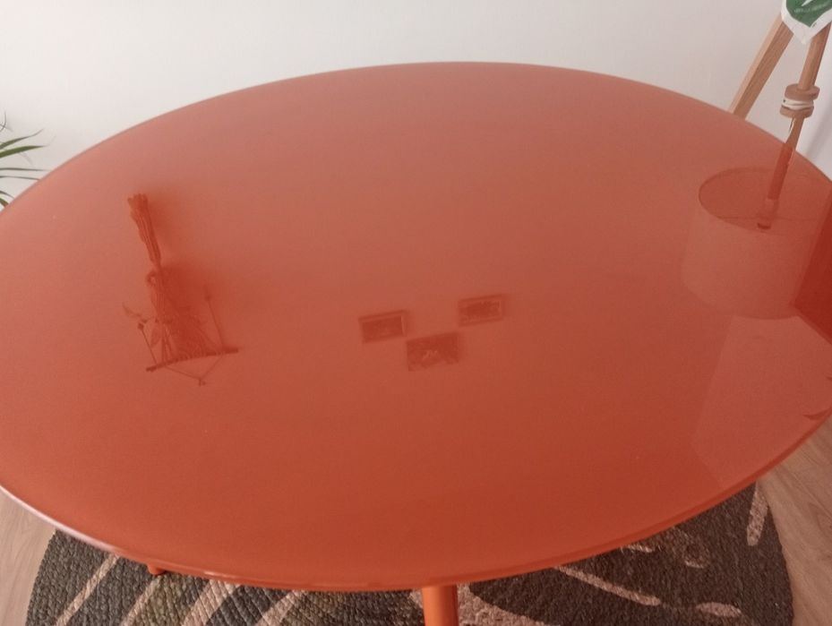 Mesa vidro laranja