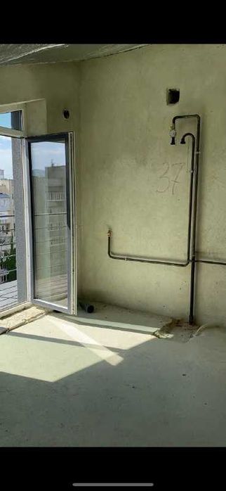 Просторі мансардні квартири 2х та 3х кімнатні