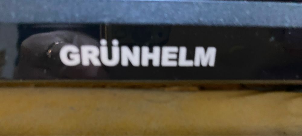 Телевизор Grunhelm