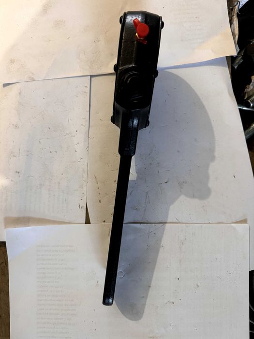 Важіль гальмівний (трищітка)  RIDER