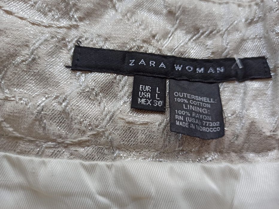 Spódnica Zara L wyszywana w kwiaty elegancka