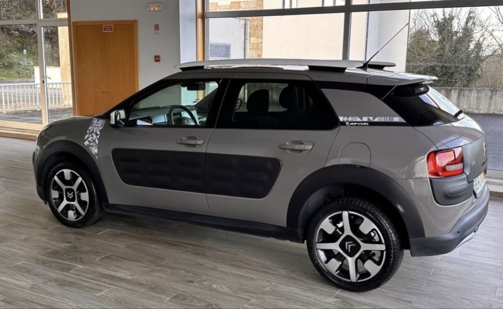 Citroën C4 Cactus 1.2 PureTech Rip Curl