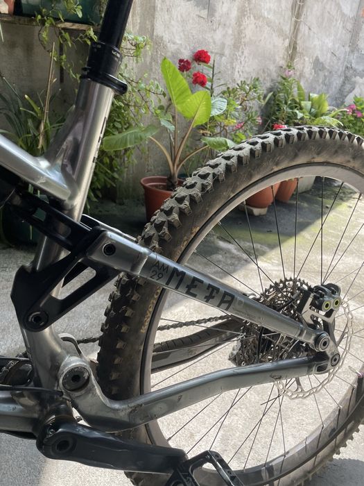 Bike de enduro commencal meta 2021