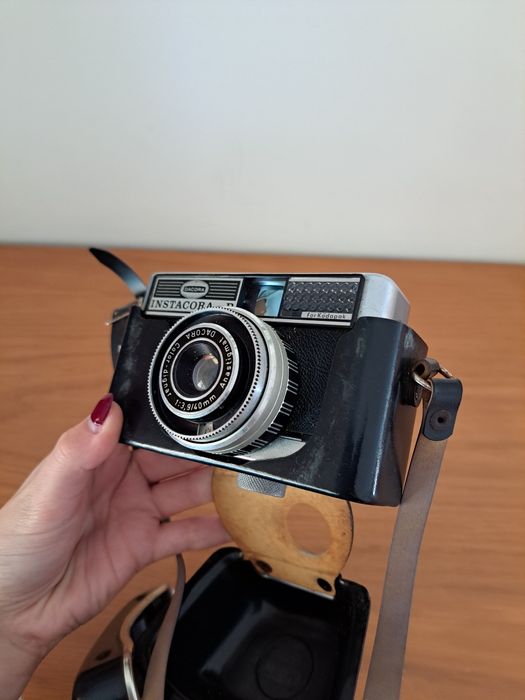 Máquina fotográfica Dacora