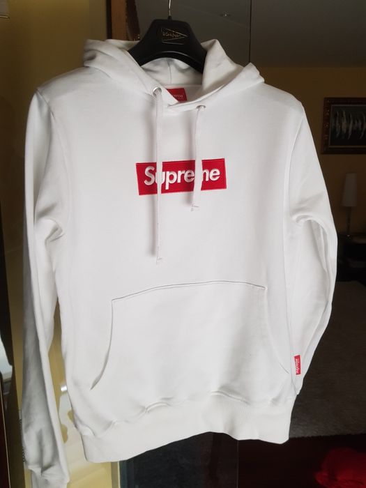 Hoodie Supreme logo