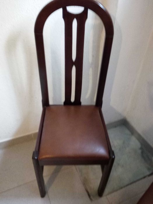 6 cadeiras de sala de jantar