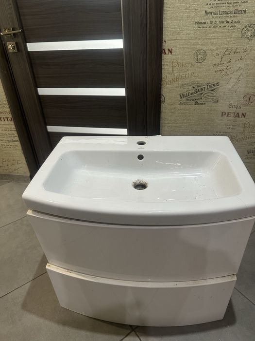 Умивальник 70см у ванну, тумба в подарок