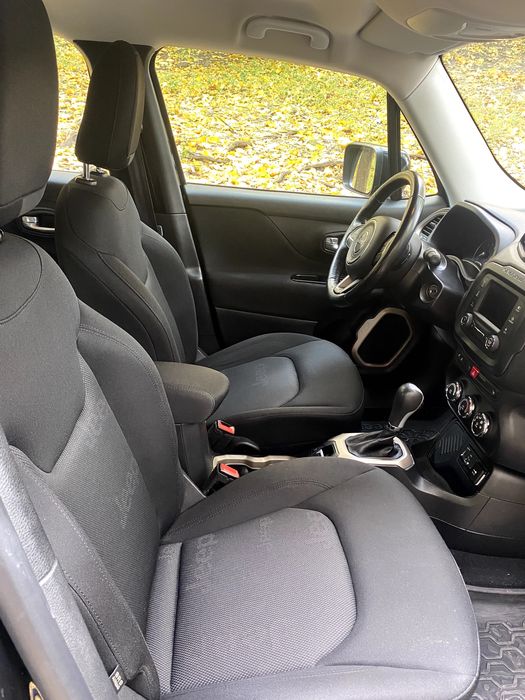 Продам офіційний європейський Jeep Renegade, не був у ДТП.