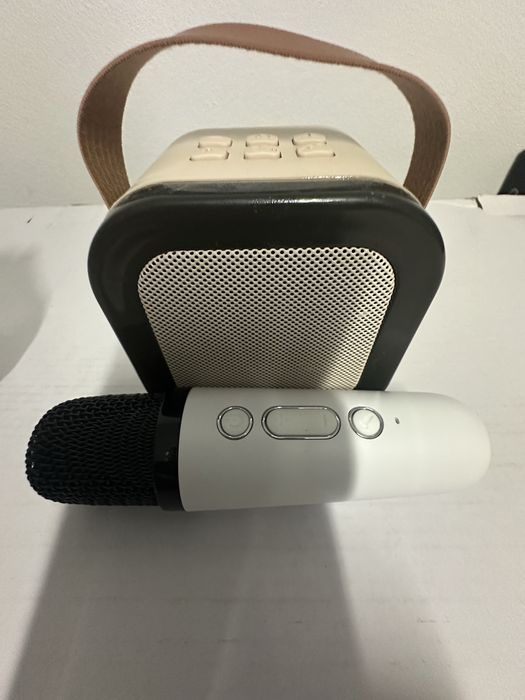 sistema de som de karaokê colorido