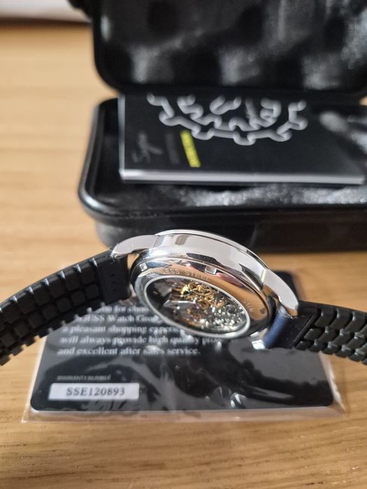 Sugess S438 Chronograph – ST1901